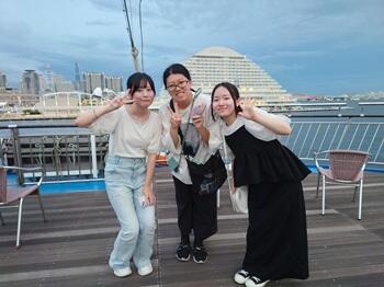 デッキで（女3人） (4).jpg