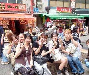 ８中華街で.jpg