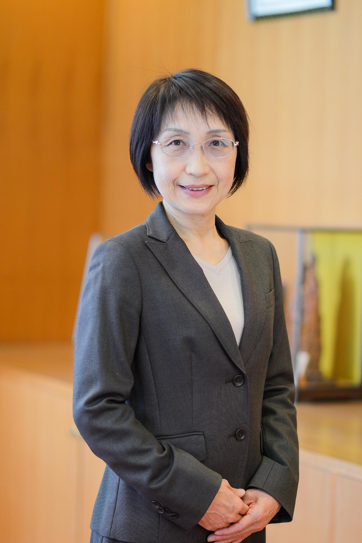 柴田由美子先生.jpg